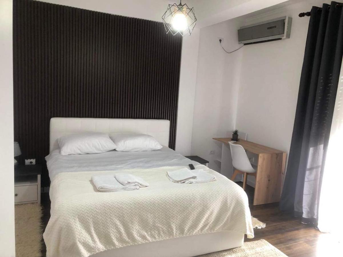Noah'S Boutique - Apart-Hotel In Korce Extérieur photo