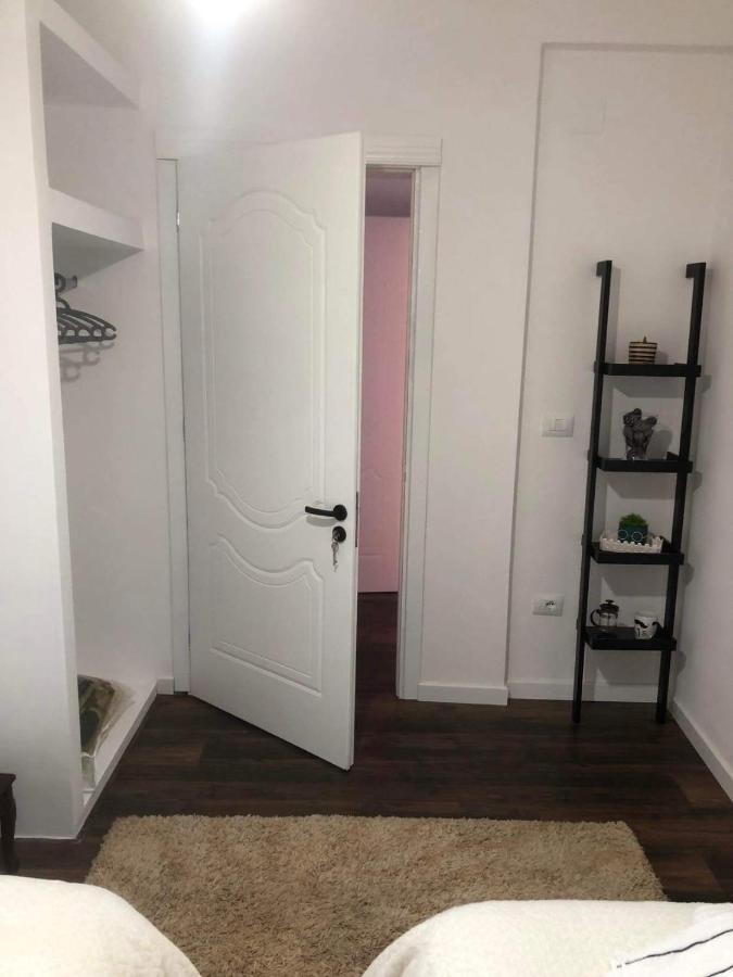 Noah'S Boutique - Apart-Hotel In Korce Extérieur photo